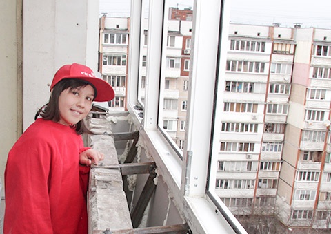 остекление балконов с выносом, фото СК Комфорт 2021
